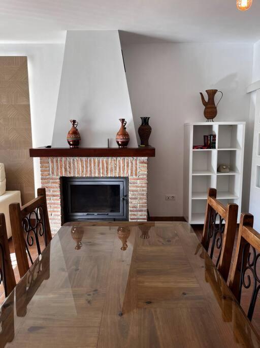 La Casa De La Avenida Apartman Cenes de la Vega Kültér fotó